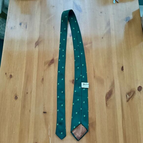 Vintage Green Shamrock Tie Made In Ireland - Picture 2 of 4